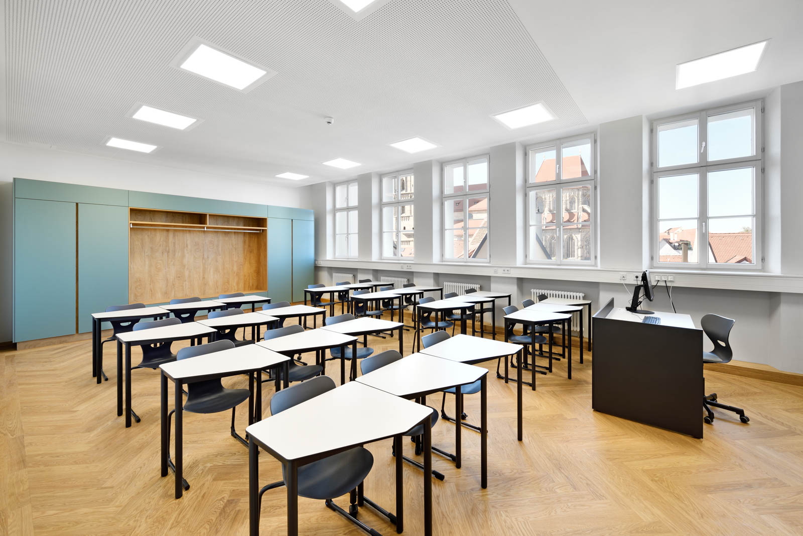 Nickel und Wachter Architekten - Sanierung Mariahilf Bamberg Klassenzimmer