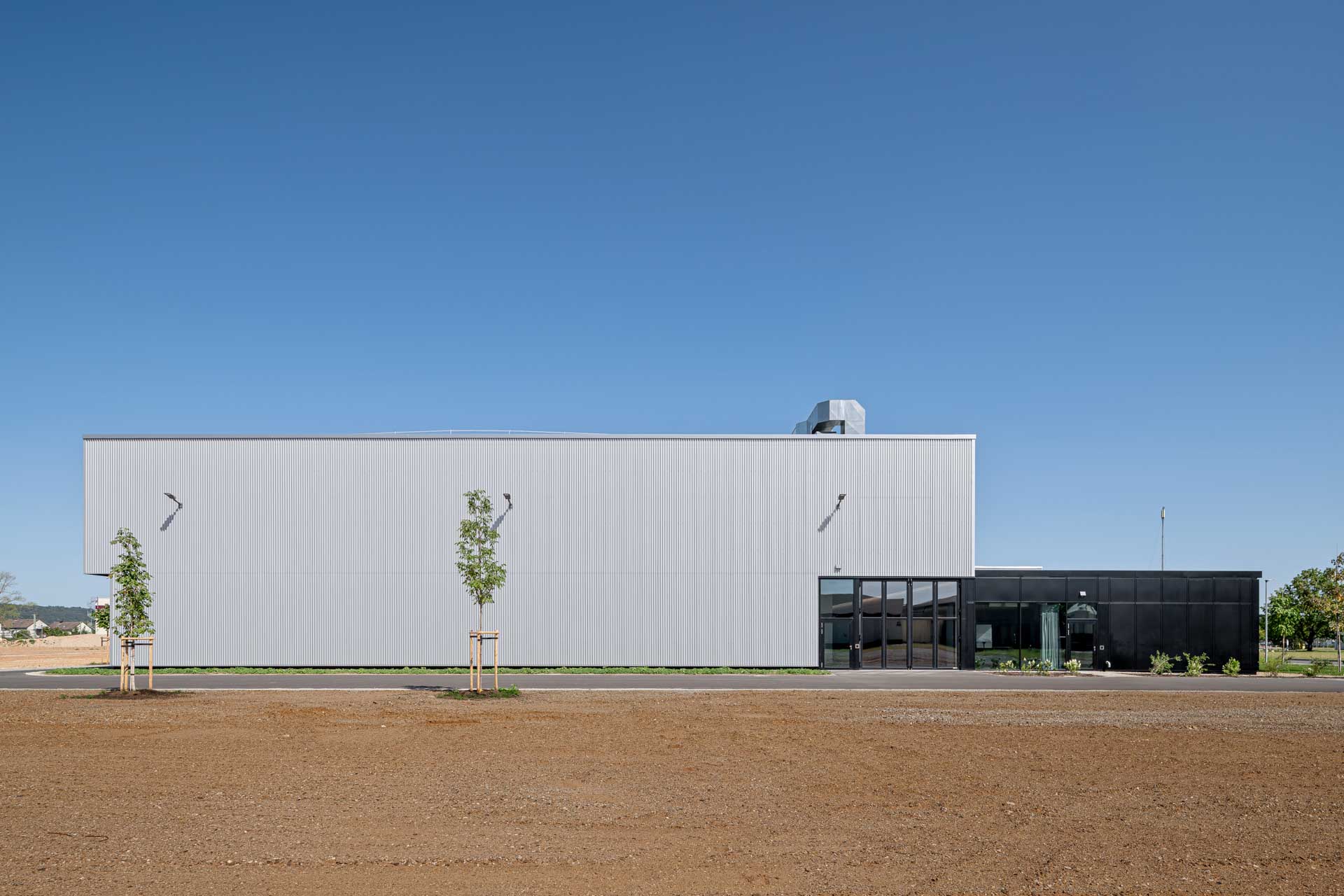 Innovationszentrum des Cleantech Innovation Parks in Hallstadt Seitenansicht by Nickel und Wachter Architekten