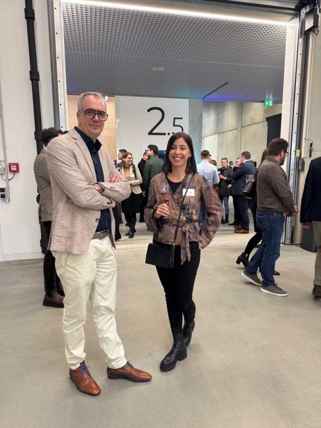 Jochen Wachter und Valerie Schütz bei der Eröffnung Innovationszentrum